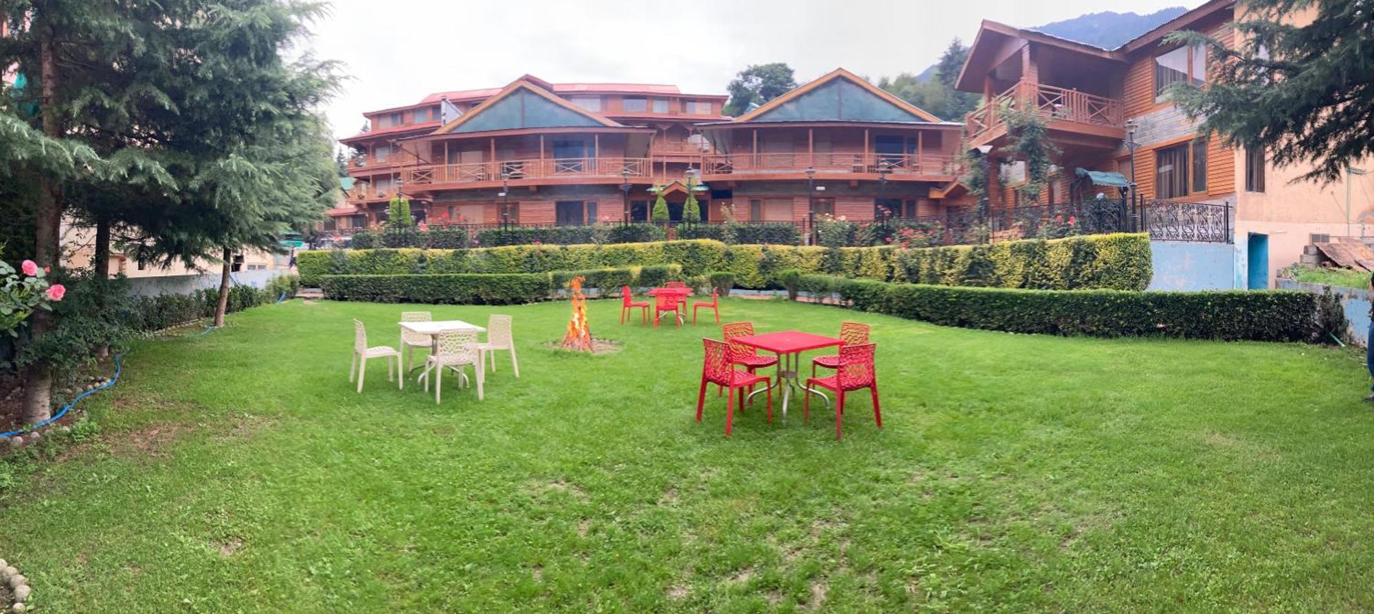 Hotel The North Wind In City Center, Manali Extérieur photo