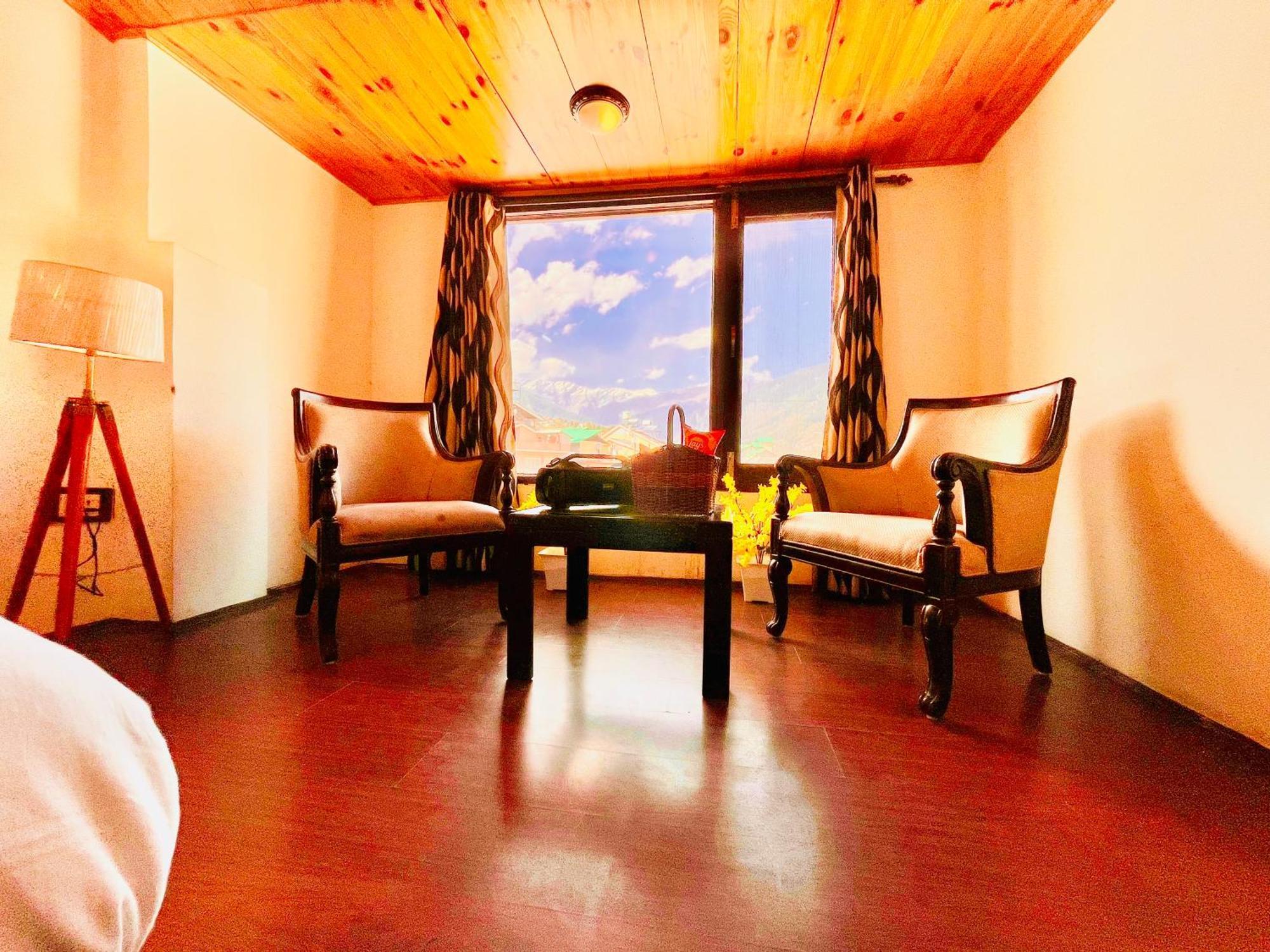 Hotel The North Wind In City Center, Manali Extérieur photo