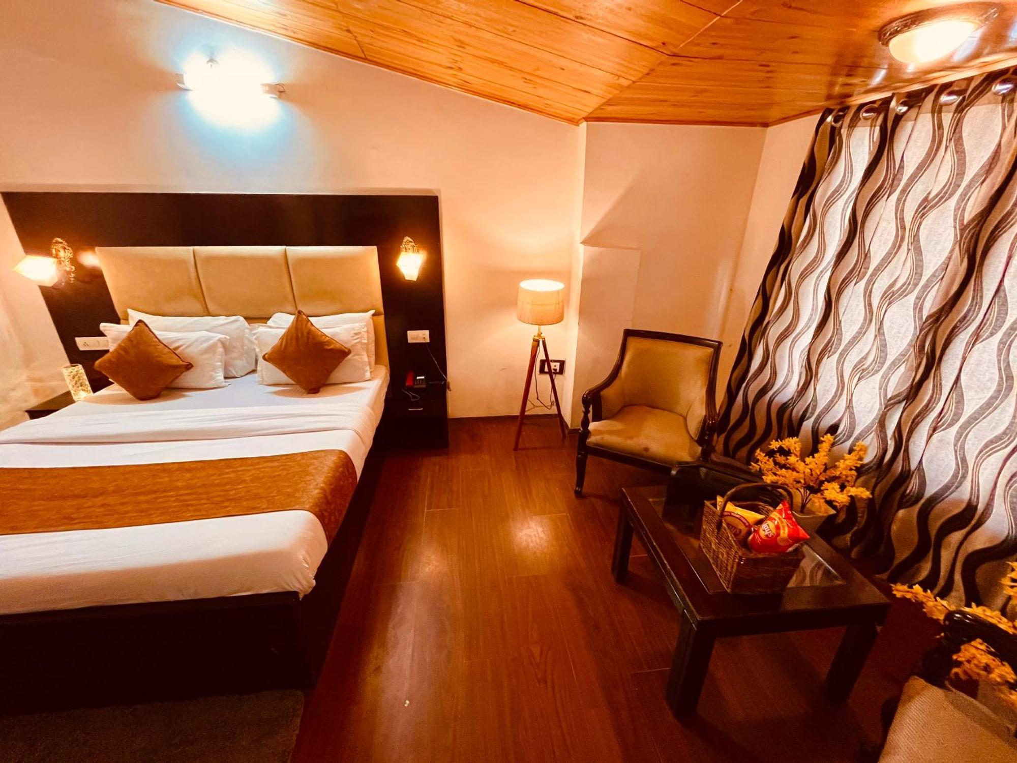 Hotel The North Wind In City Center, Manali Extérieur photo