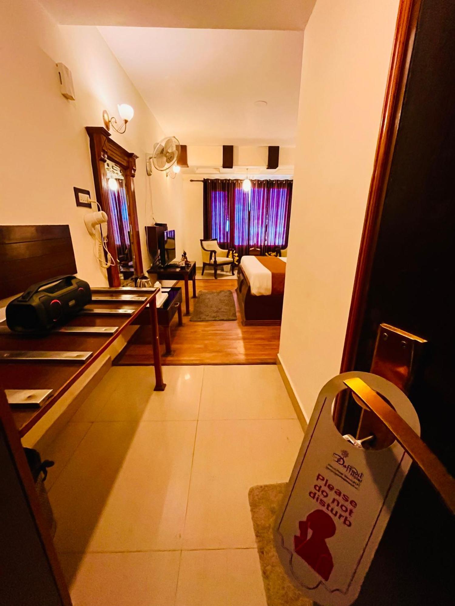 Hotel The North Wind In City Center, Manali Extérieur photo